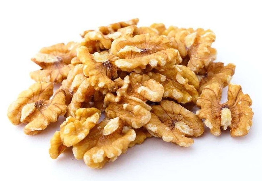  DIAMOND FOODS, USA Vlašské ořechy jádra 80 % půlky 500 g