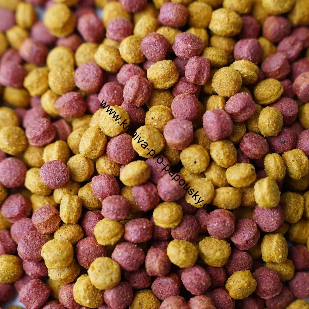 Your Parrot Vital Pellets Fruit&Veggie Blend s ovocem zeleninou a bobulemi 3 kg