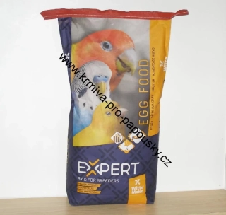 Witte Molen B.V., Holandsko Vaječné krmivo vlhké s medem EGGFOOD Red s barvivem pro červené kanáry a ptáky s červeným faktorem 10kg 
